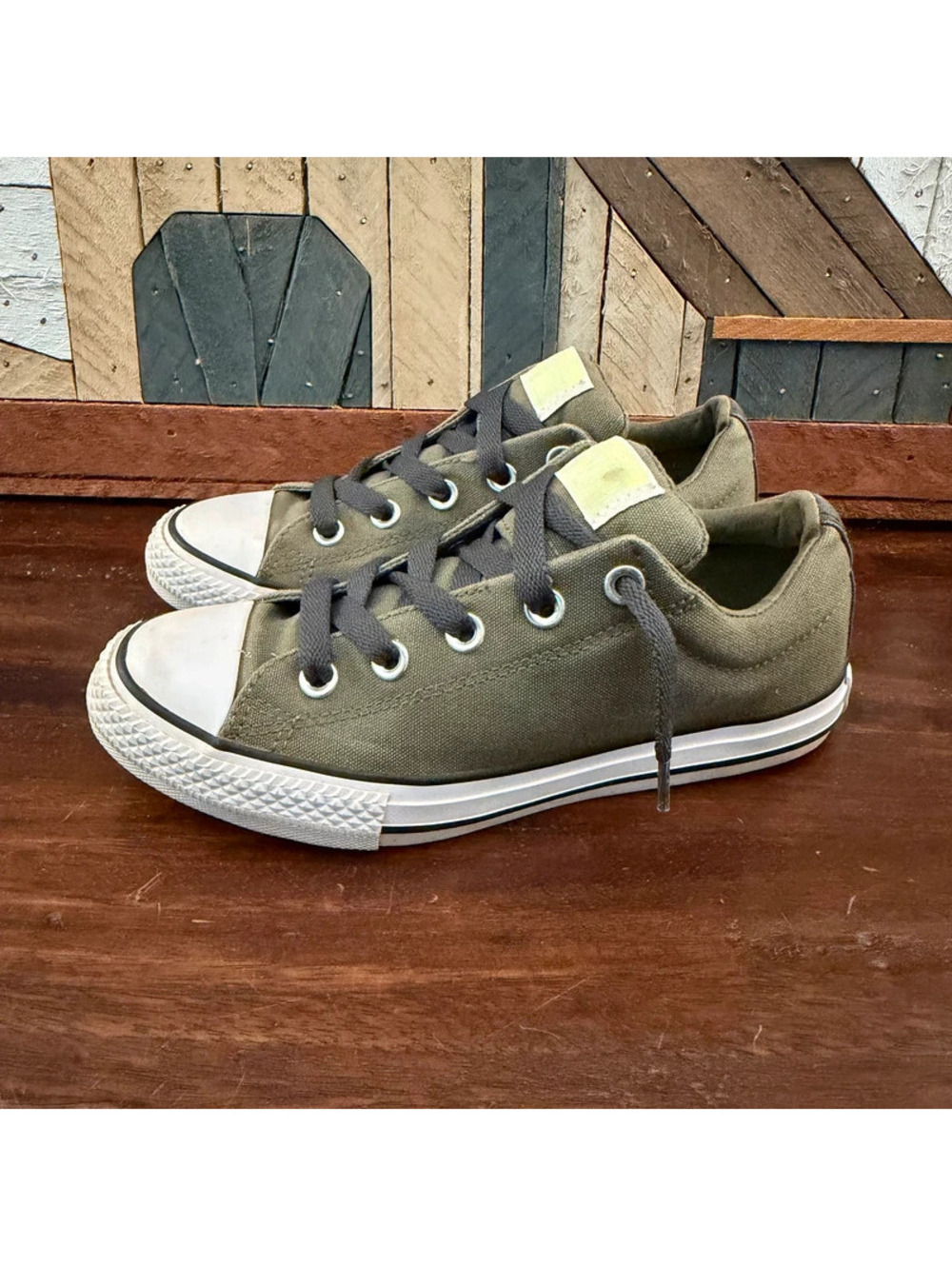 Converse Chuck Taylor All Star Madison Olive Green Sneakers Junior Kids Size 3